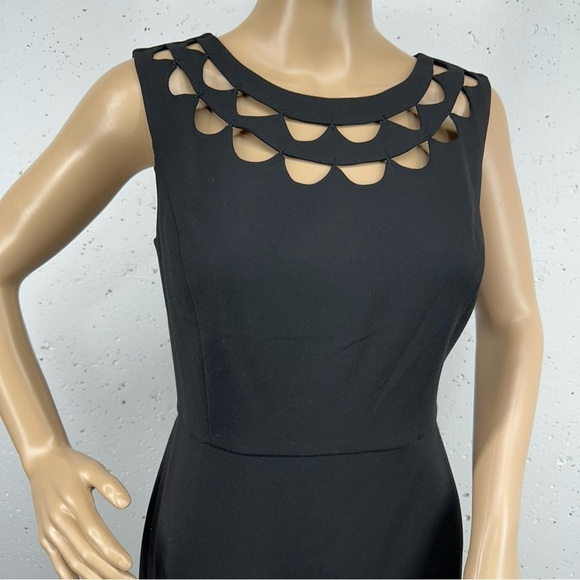 Ann Taylor Women’s size 0 Black Sheath Cutout Scallop Neck Dress NEW - Picture 3 of 13